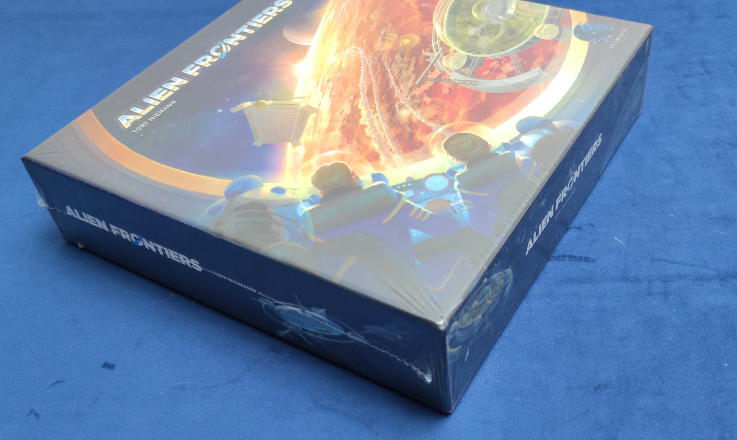 ALIEN FRONTIER (5ta Edición) (INGLÉS)+ALIEN FRONTIER FACTIONS (Expansión) (INGLÉS)